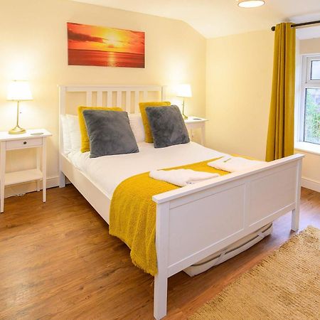 Llareggub Amazing House In Afan Forest With Breath-Taking Views By Staystaycations Port Talbot Exteriér fotografie