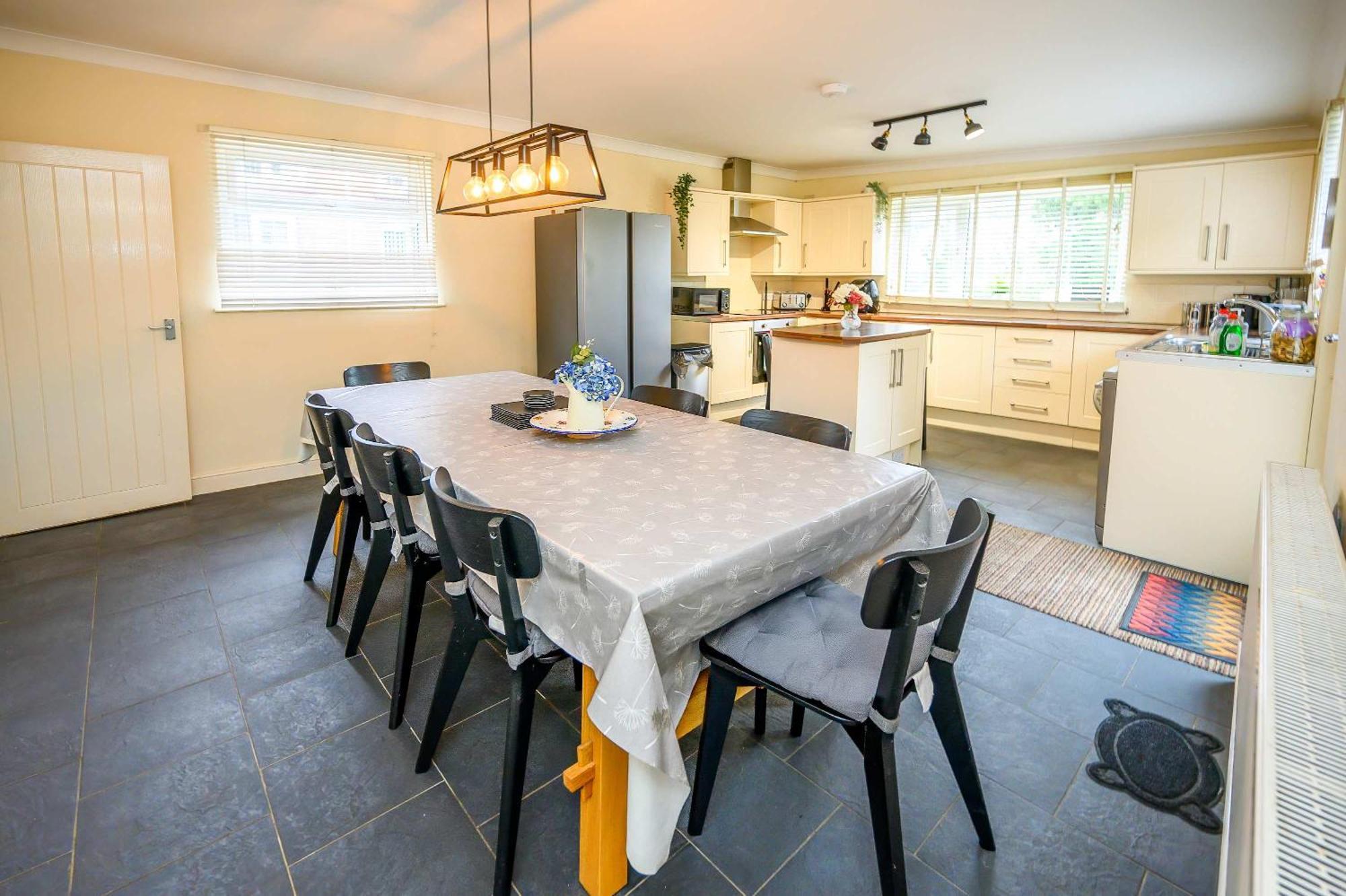 Llareggub Amazing House In Afan Forest With Breath-Taking Views By Staystaycations Port Talbot Exteriér fotografie